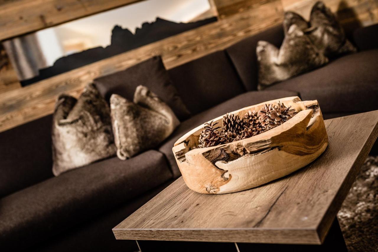 Apartments Villa Gardena - Gardenahotels Selva di Val Gardena Ngoại thất bức ảnh