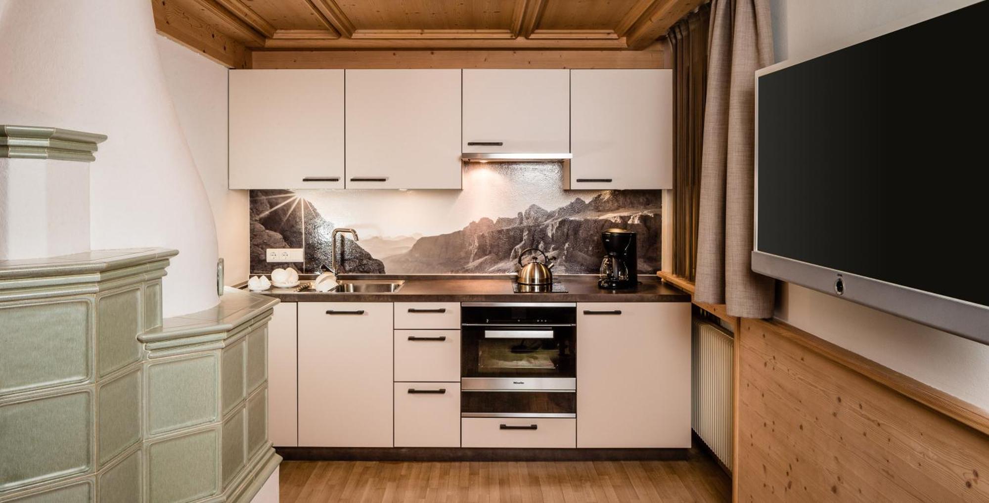 Apartments Villa Gardena - Gardenahotels Selva di Val Gardena Ngoại thất bức ảnh
